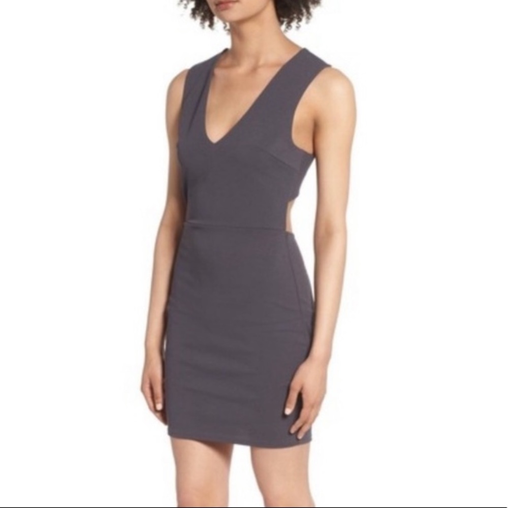 Soprano cross back dress